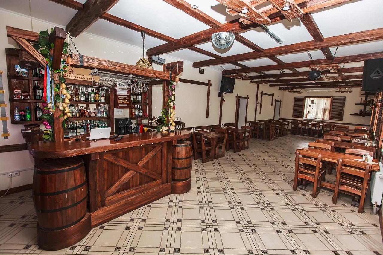 Slavyanskaya Hata Hotel Baranavichy Εξωτερικό φωτογραφία