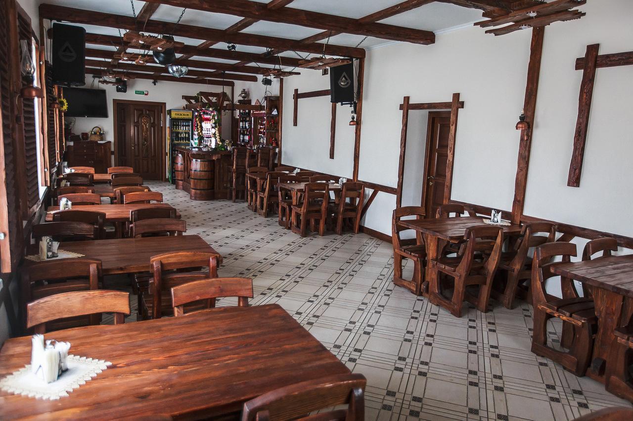 Slavyanskaya Hata Hotel Baranavichy Εξωτερικό φωτογραφία